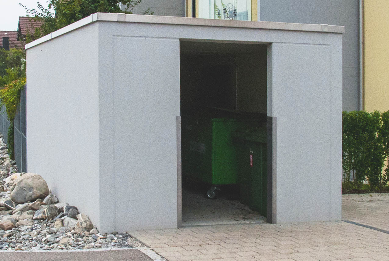 Façade en béton avec évidement